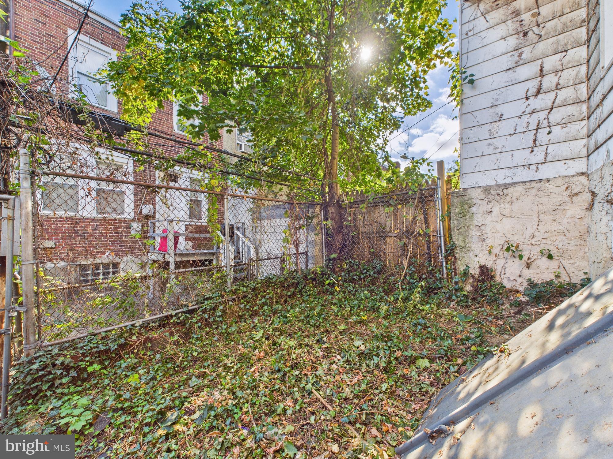 GERMANTOWN (WEST) - Residential