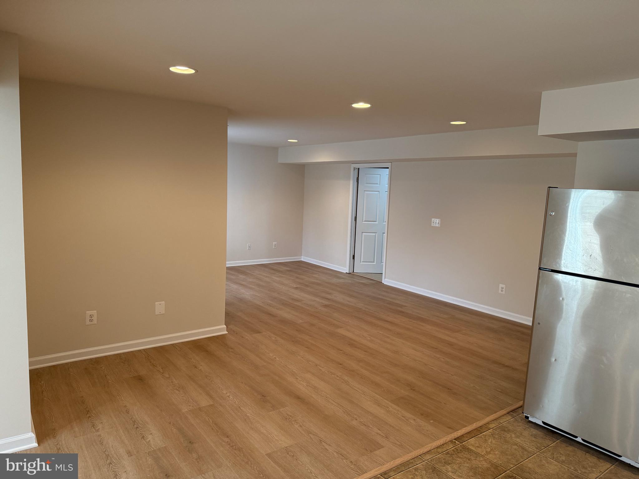 FOREST GLEN - Residential Lease