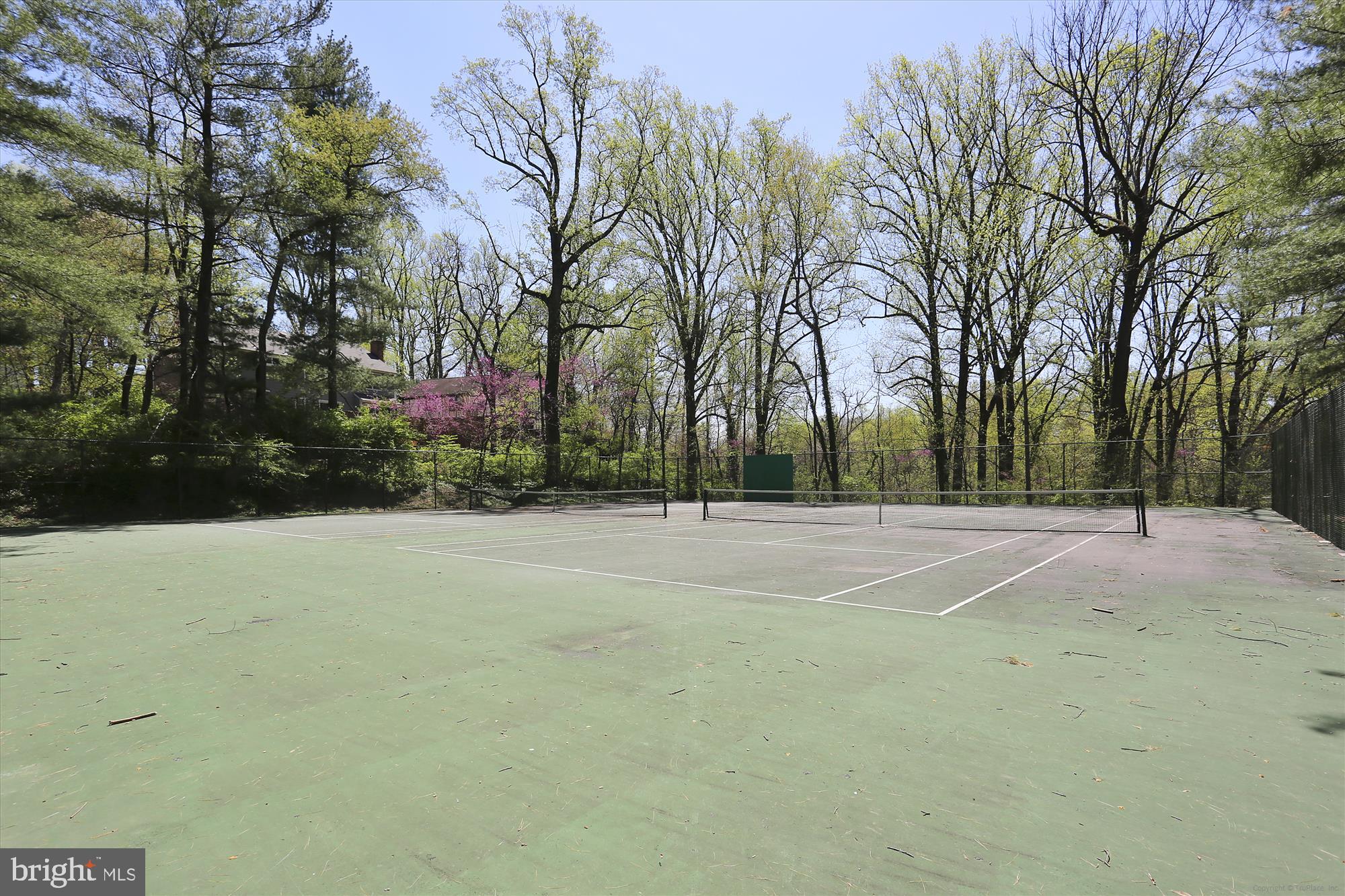 HILLMEAD - Residential