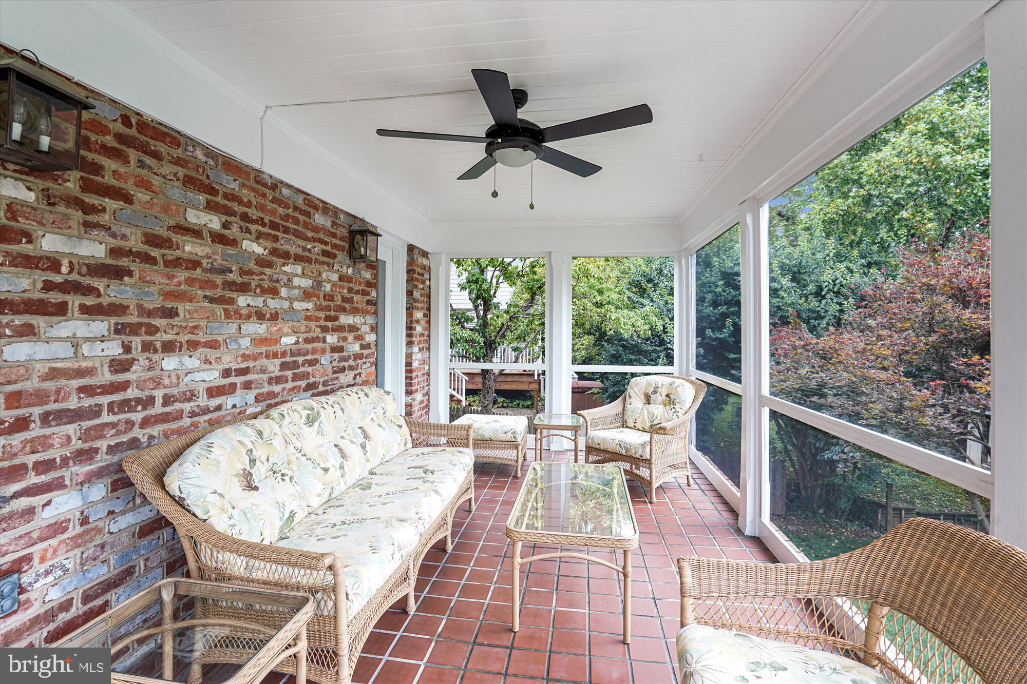 HILLMEAD - Residential