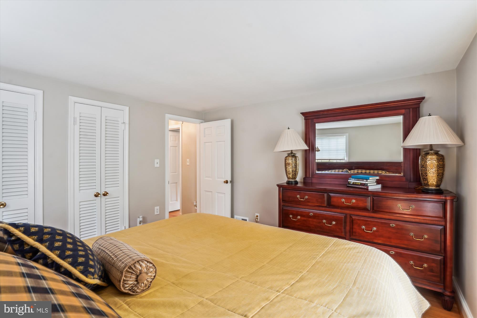 HILLMEAD - Residential