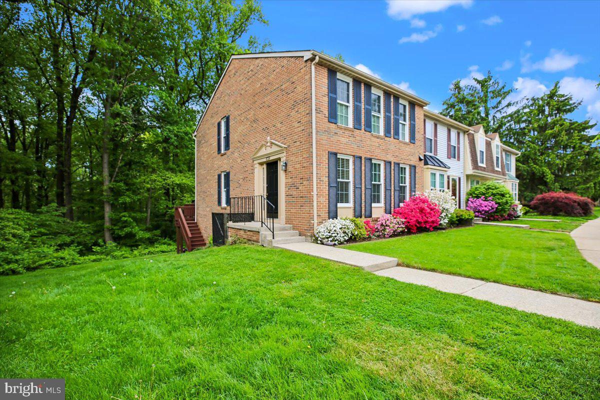 639 CORAL REEF DRIVE