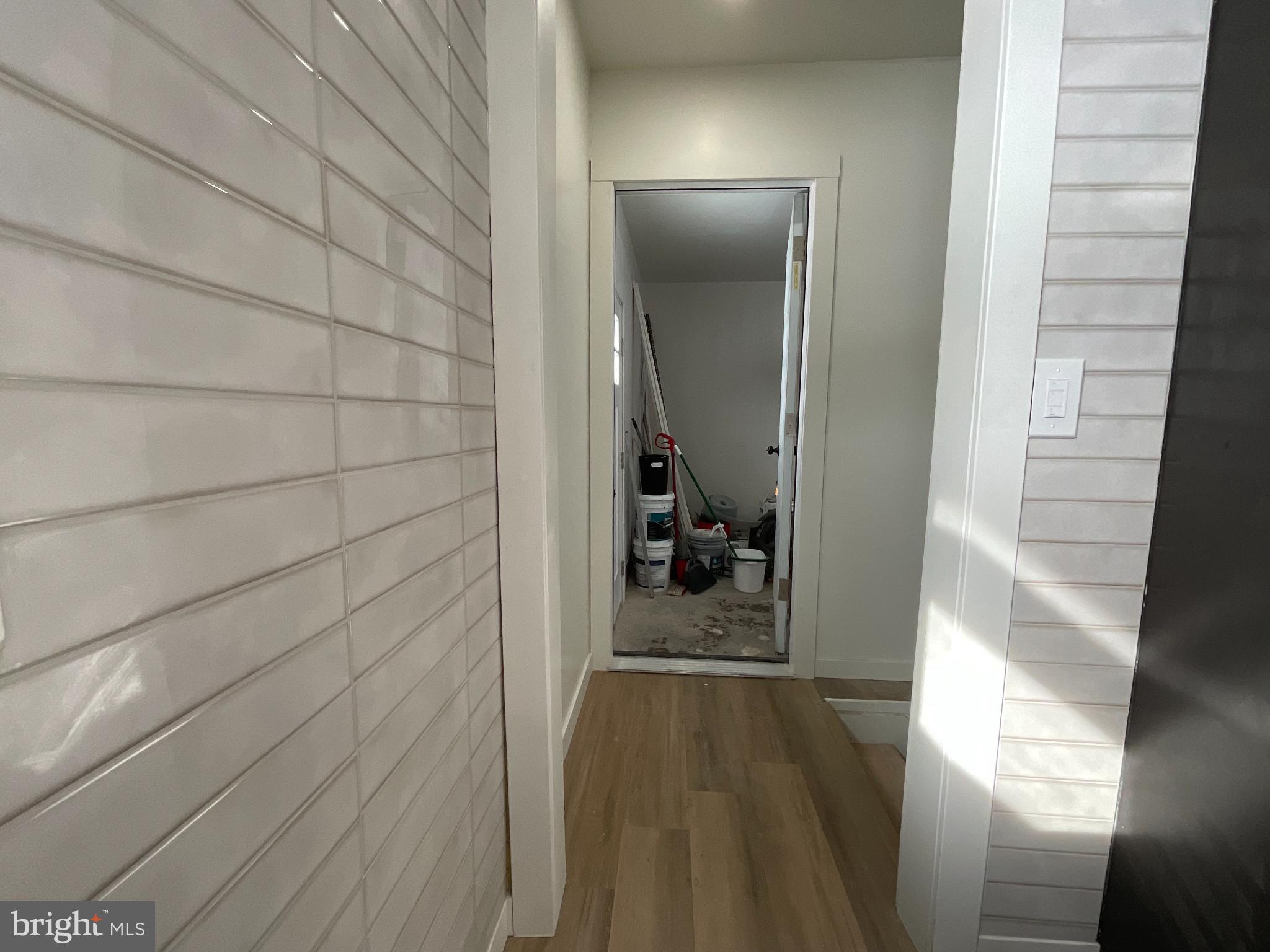 MEADOW CREST - Residential