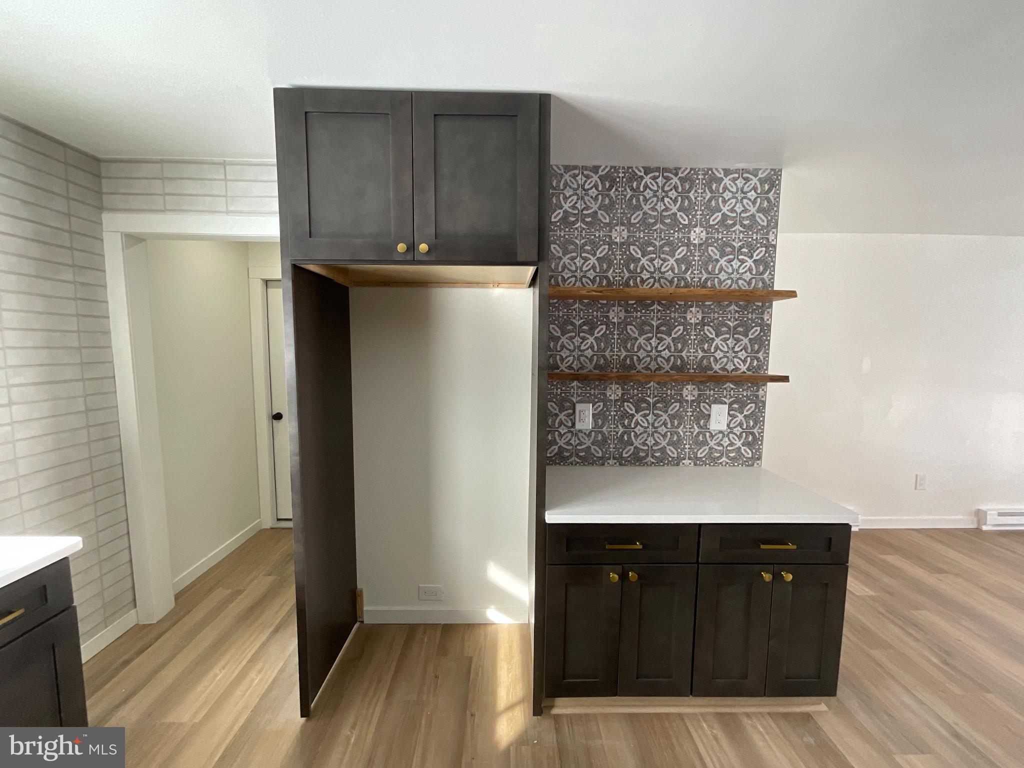 MEADOW CREST - Residential