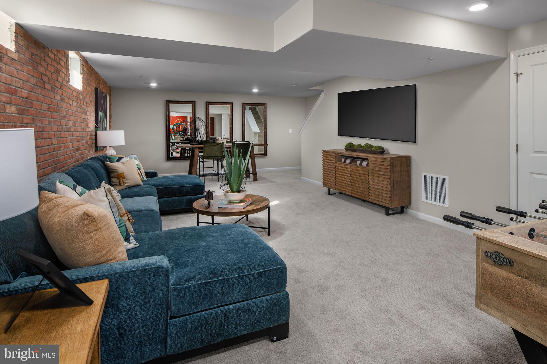 BRUNSWICK CROSSING - Residential