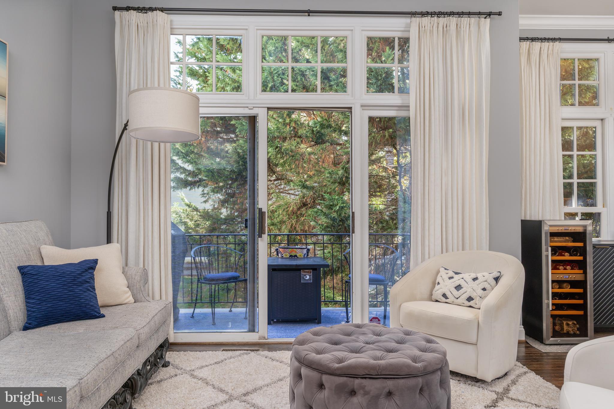 HUNTING RIDGE - Residential