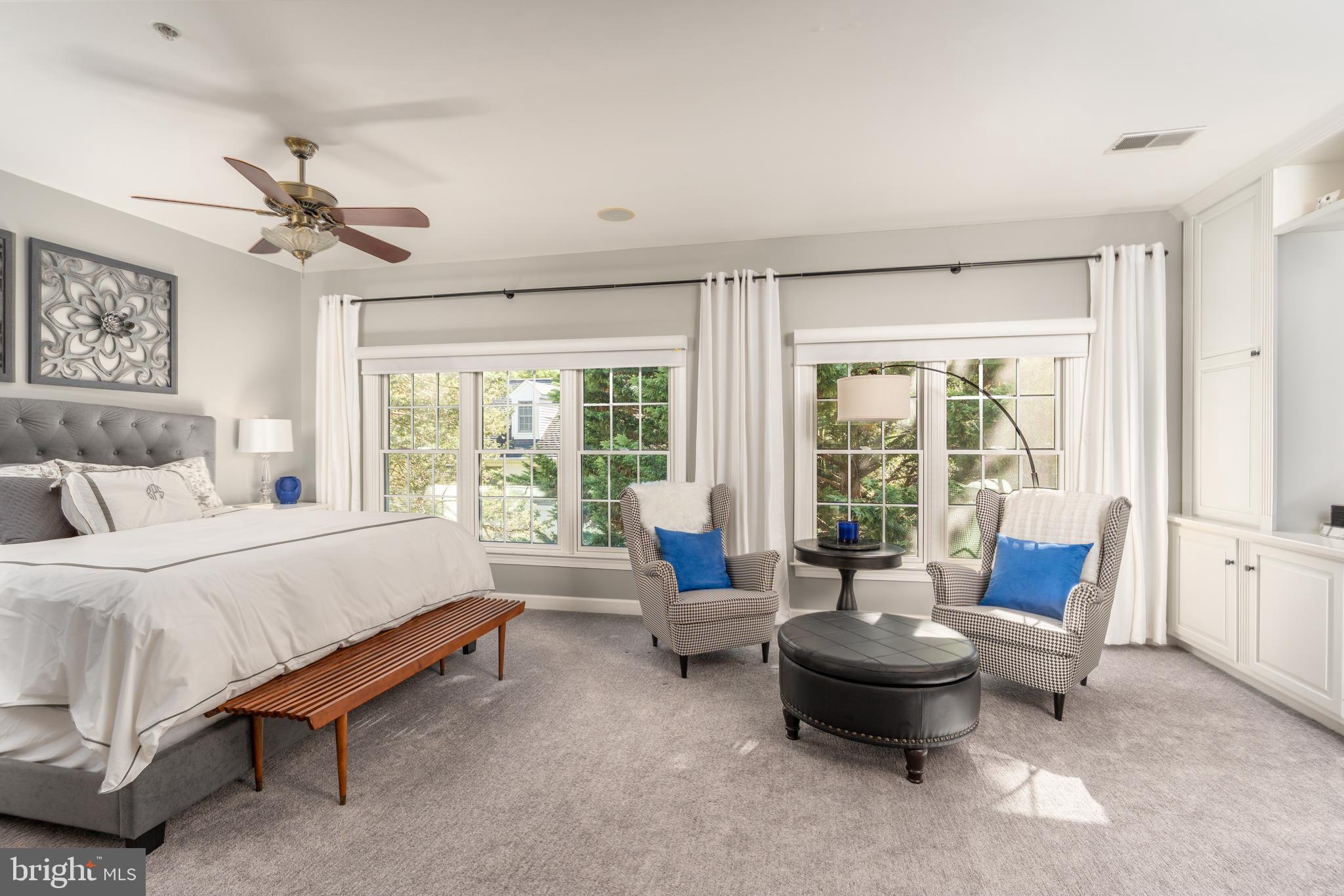 HUNTING RIDGE - Residential