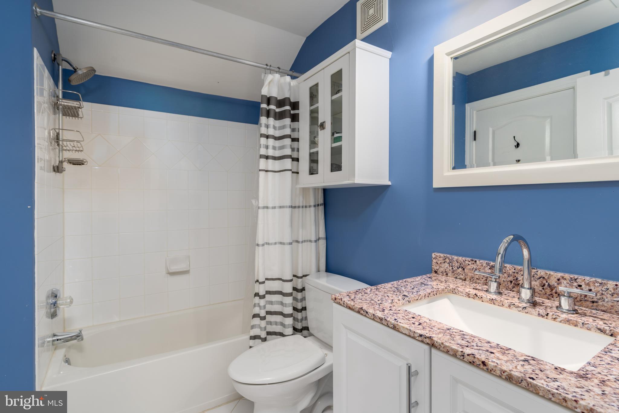 HUNTING RIDGE - Residential