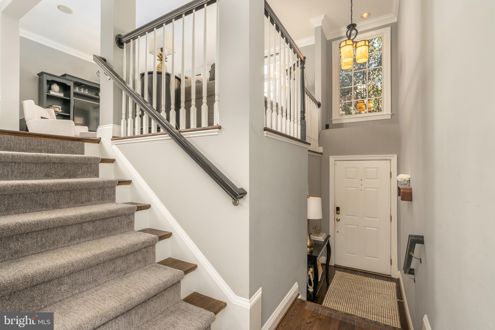 HUNTING RIDGE - Residential