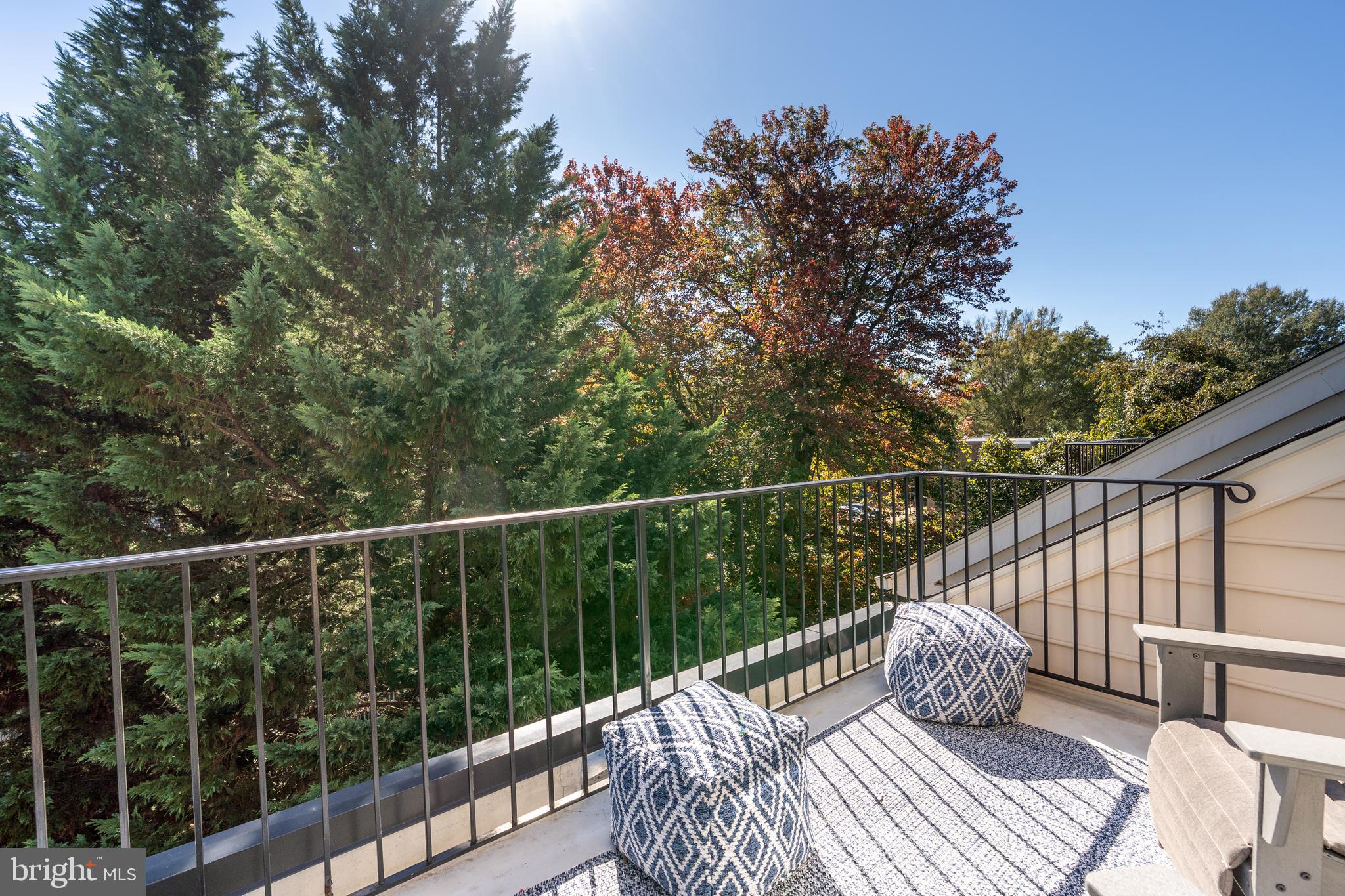 HUNTING RIDGE - Residential