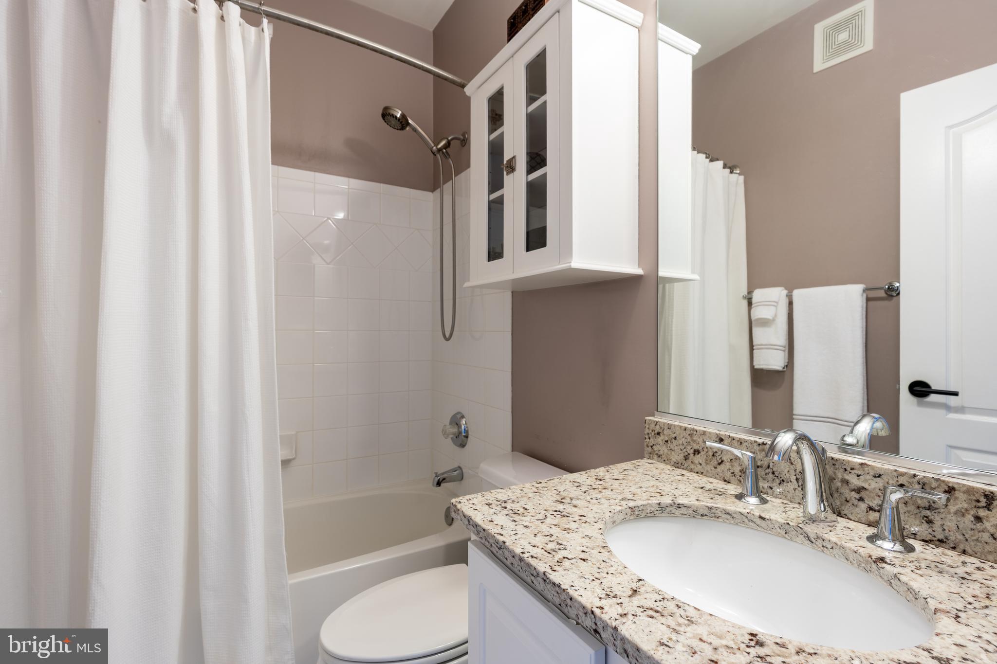 HUNTING RIDGE - Residential