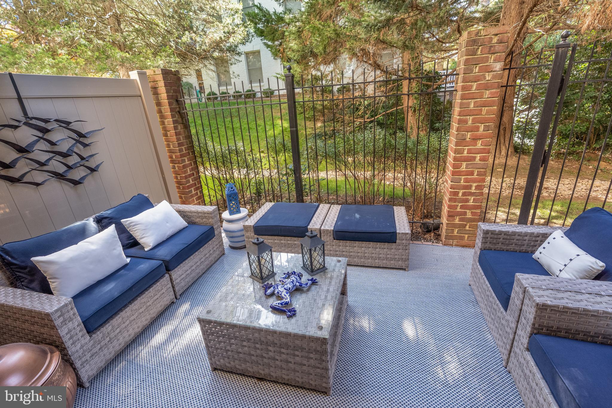 HUNTING RIDGE - Residential