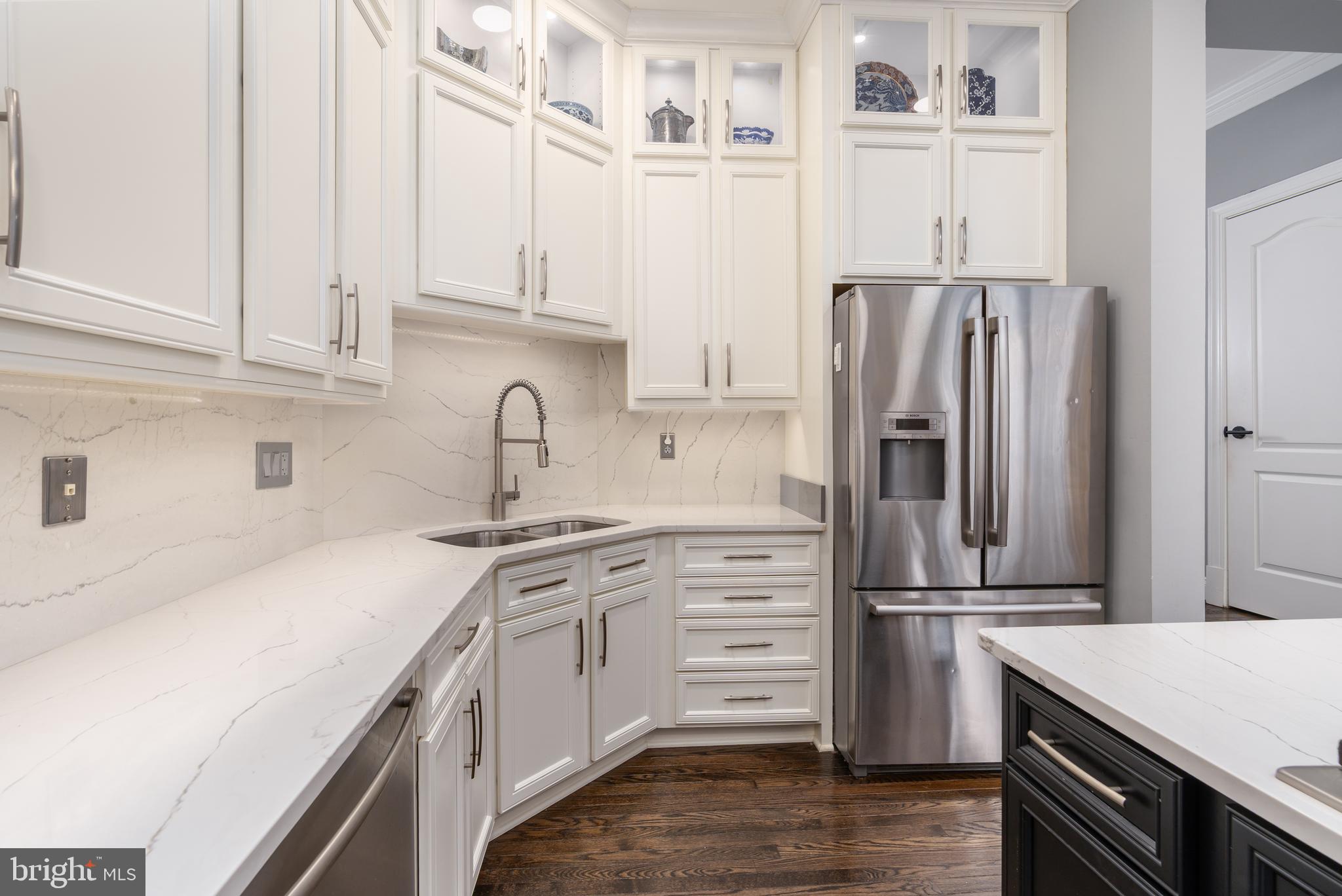 HUNTING RIDGE - Residential