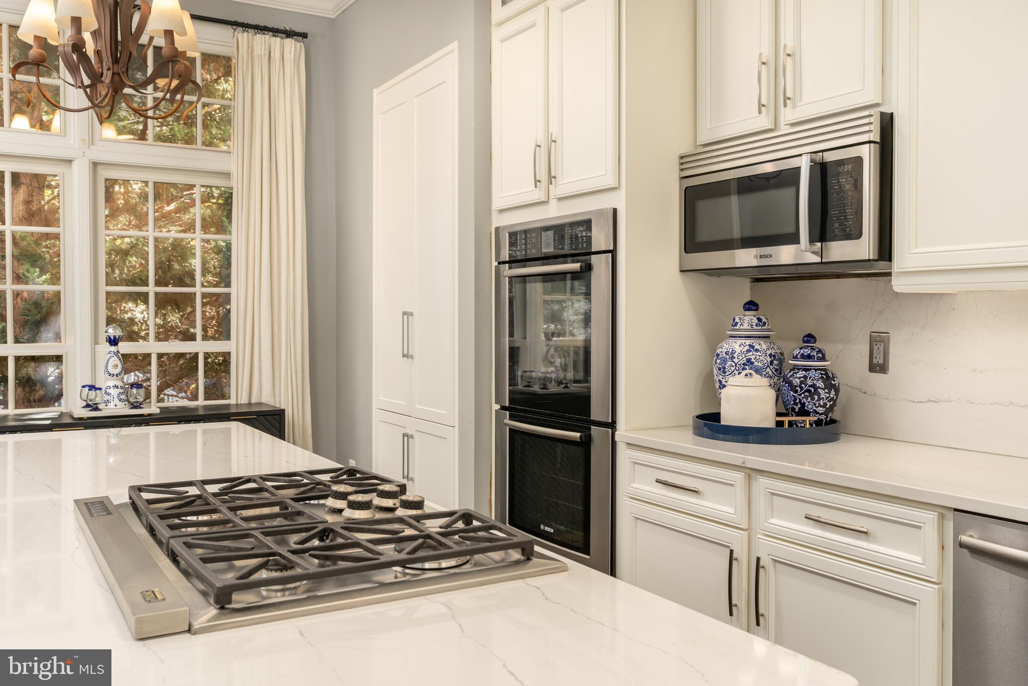 HUNTING RIDGE - Residential