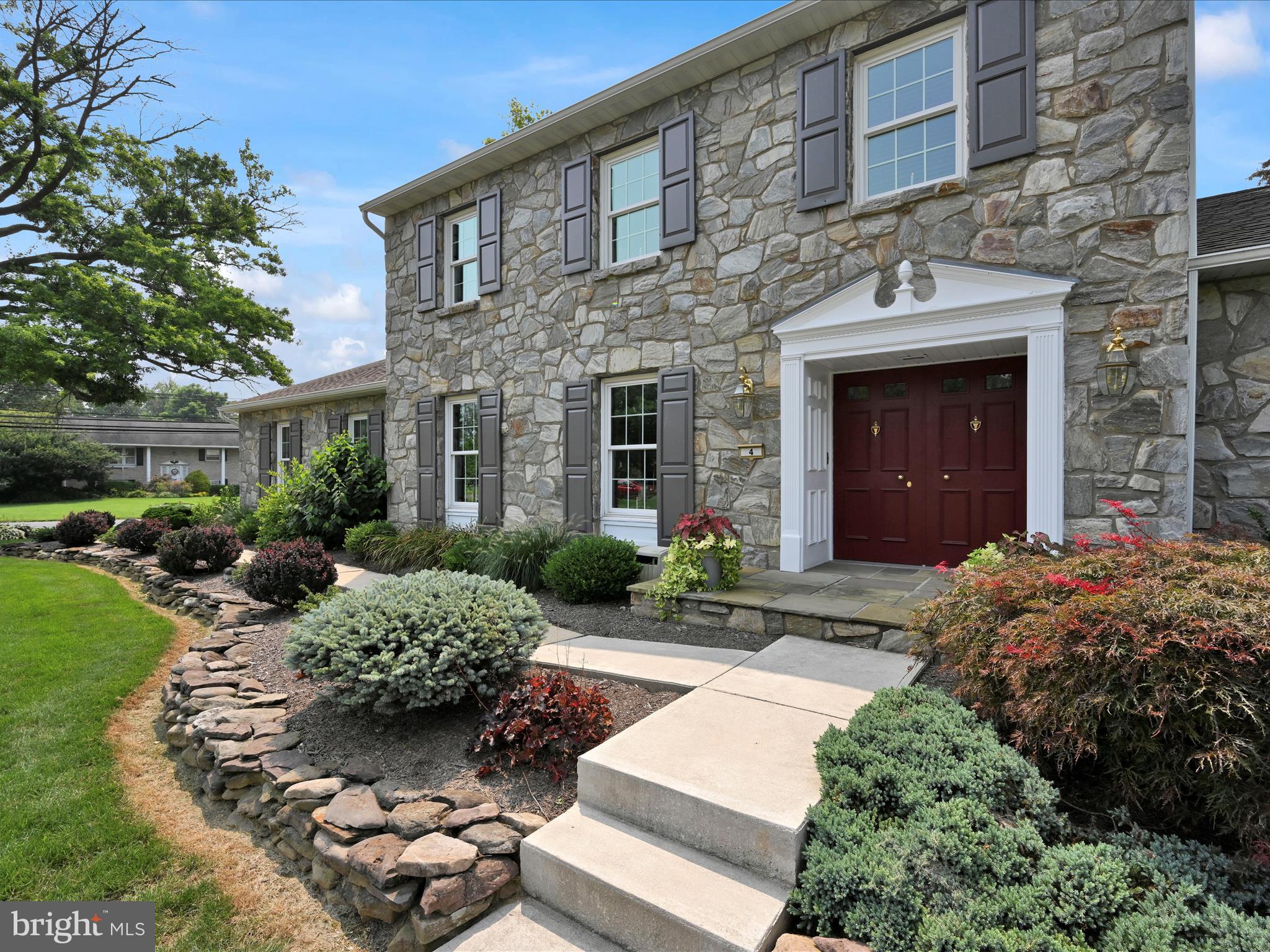 4 BLAINE AVENUE