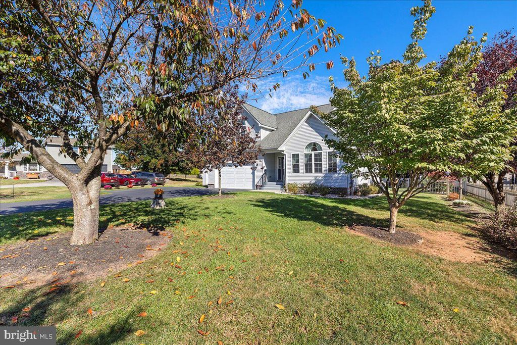 Photo of 8 Pheasant Trail, FAIRFIELD, PA 17320 (MLS # PAAD2019262)