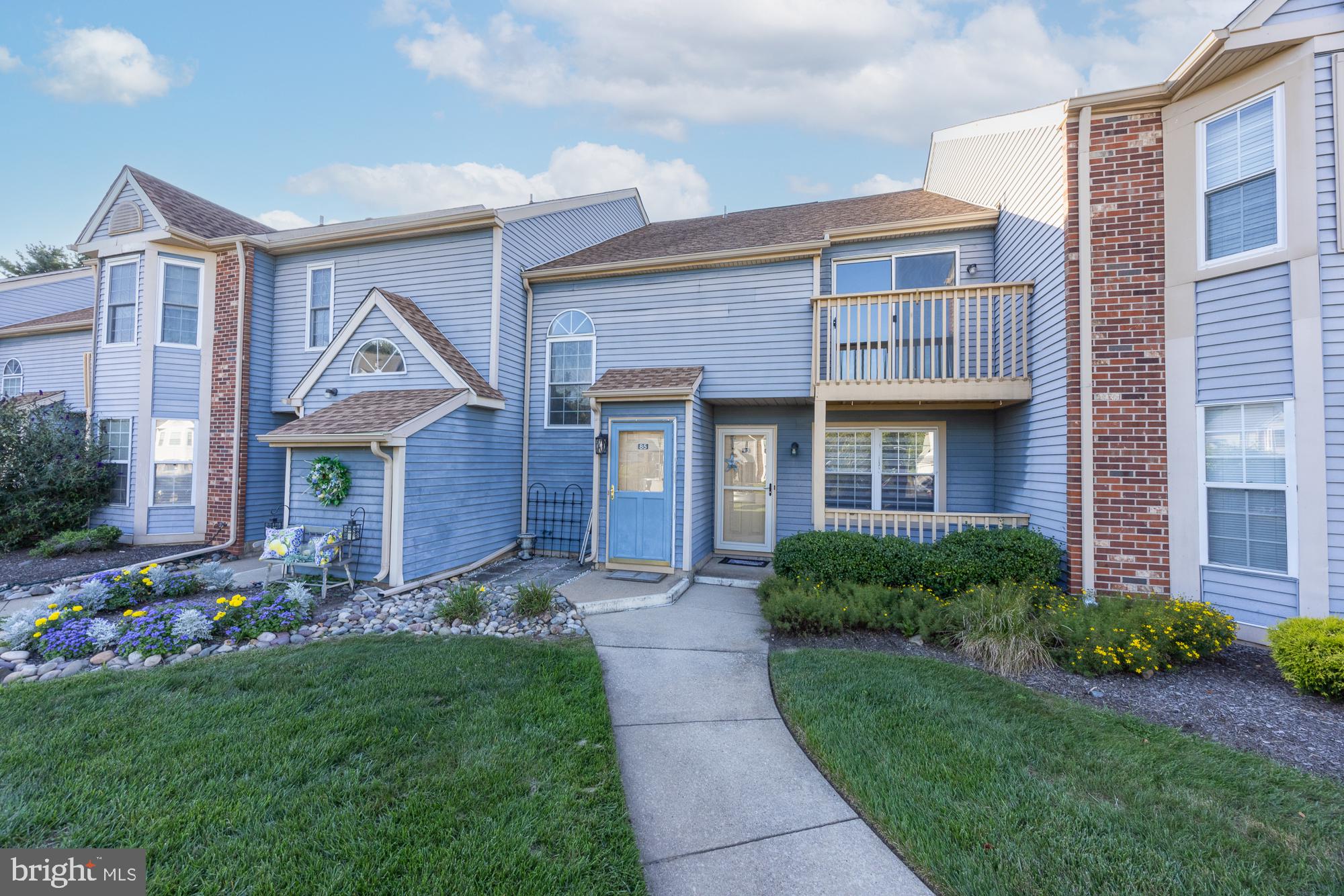 85 PINEWOOD DRIVE