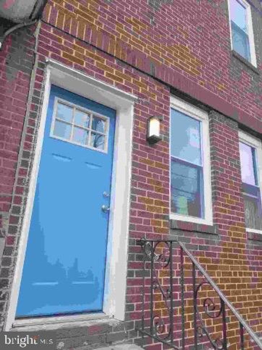 IT'S BACK ON THE MARKET!  Don't miss your opportunity to own this townhome!
This home offers 3 bedrooms and 1.5 baths which was totally renovated from top to bottom only
1 year ago.  First floor offers Living Room, dinning room,  beautiful kitchen with all stainless steel appliances,
Quartz countertops, tile backsplash  and plenty of  cabinet space.  A powder room on this level for your convenience.   Second floor offers 3 bedroom and 1 Full bath  with Porcelain title.
Another great feature is Waterproof flooring throughout the house.
Basement has 8' ceilings and has a level floor which would be perfect to finish to add more living space.
Schedule your showing today! 
Inspection and appraisal has been completed