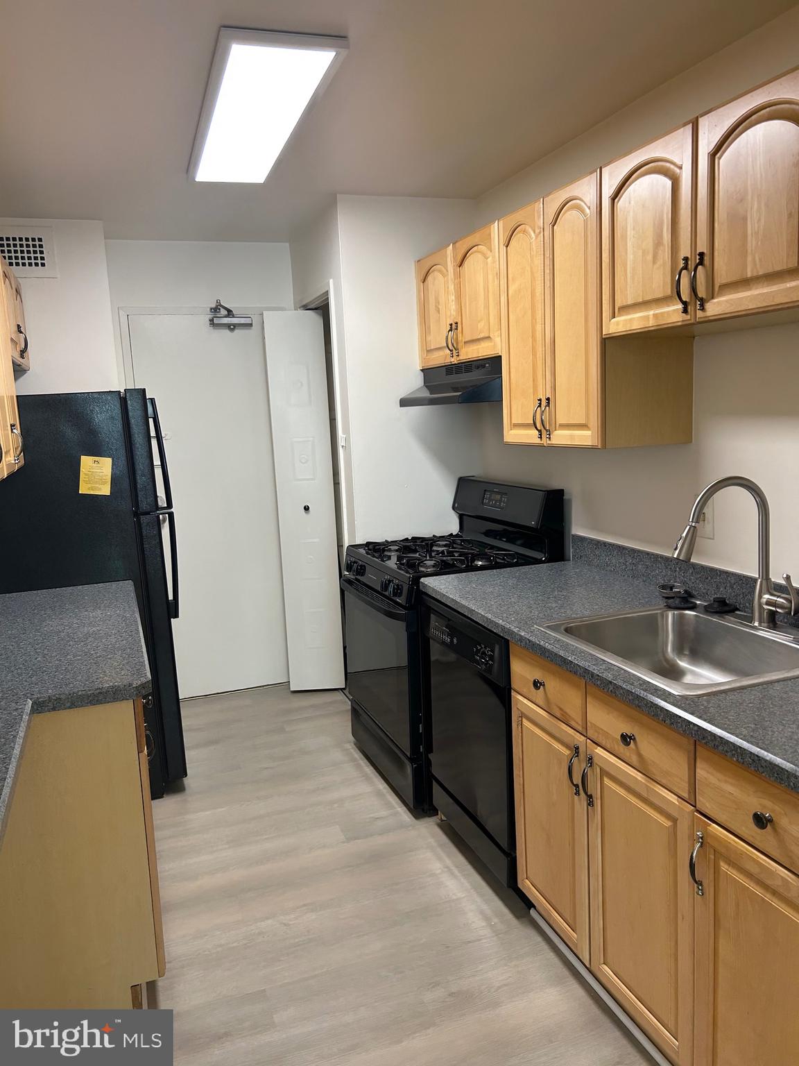 PARK SUTTON CODM - Residential Lease