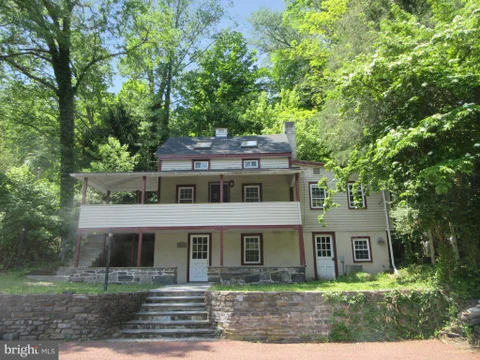 4830 River Rd, New Hope, PA 18938 - #: PABU2124170