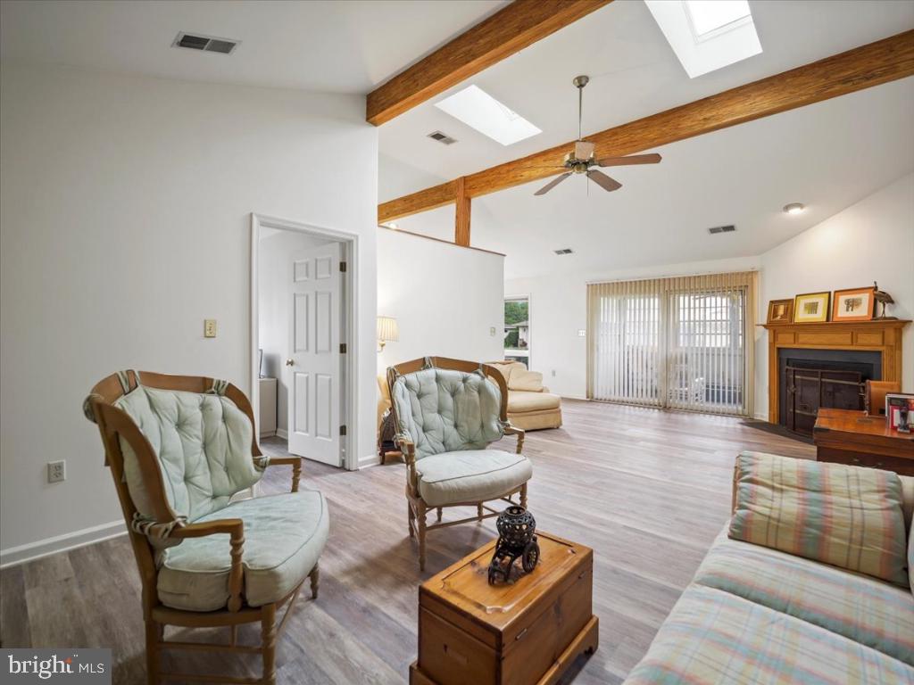 WOODS RESORT - Residential