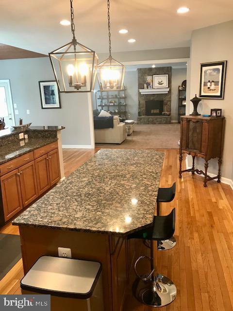 VILLAGE OF WAXPOOL - Residential