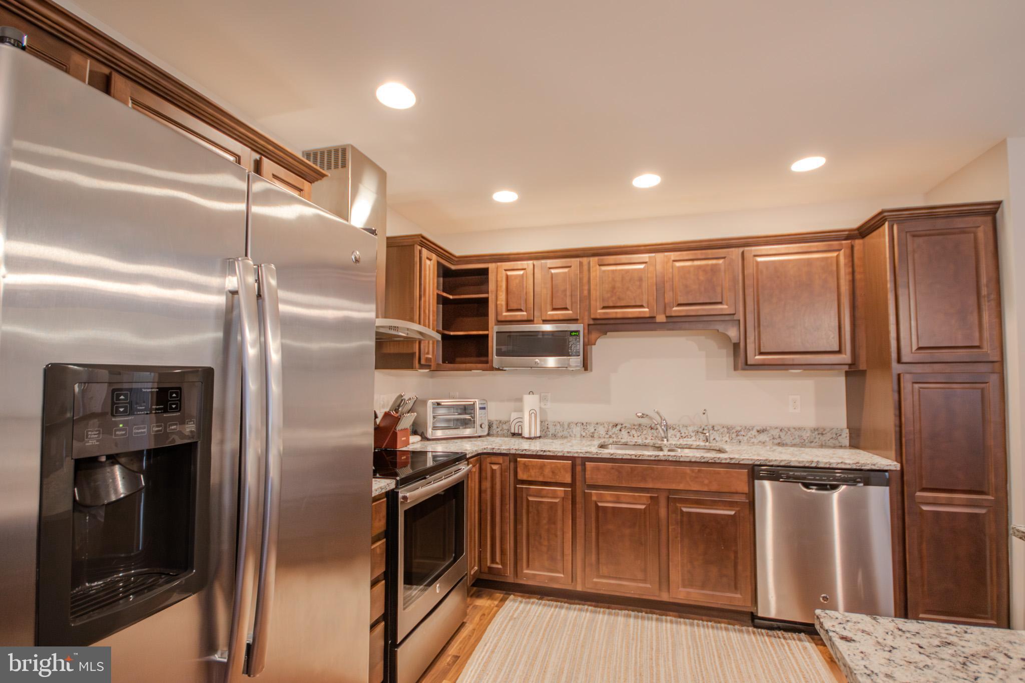 5987 DEER CREEK DRIVE