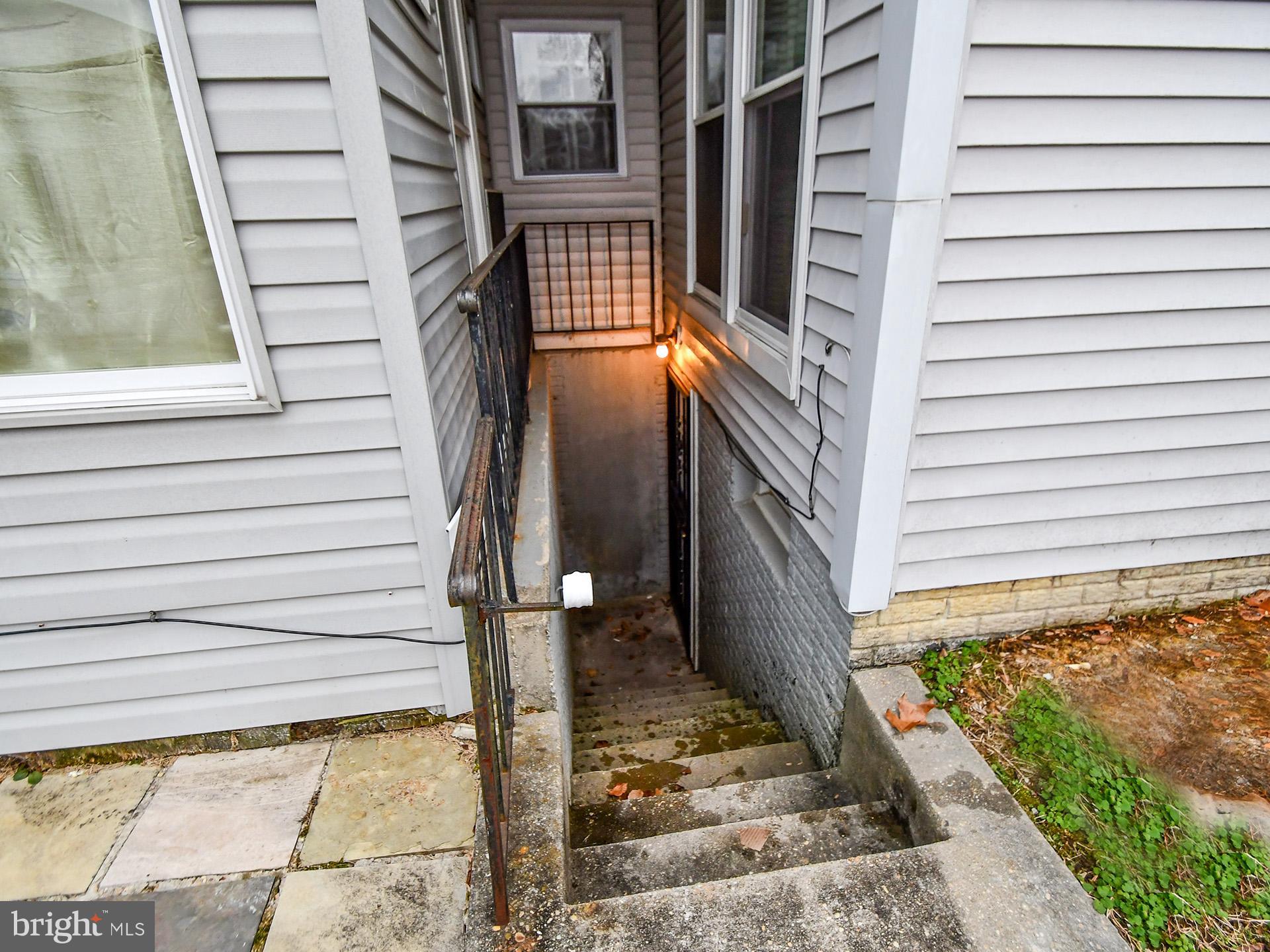 KINGS FOREST - Residential Lease