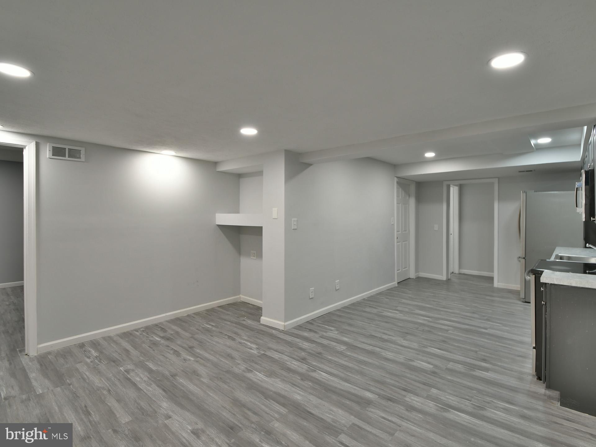 KINGS FOREST - Residential Lease