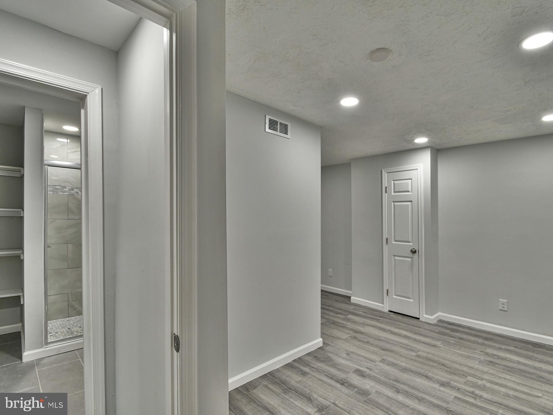 KINGS FOREST - Residential Lease