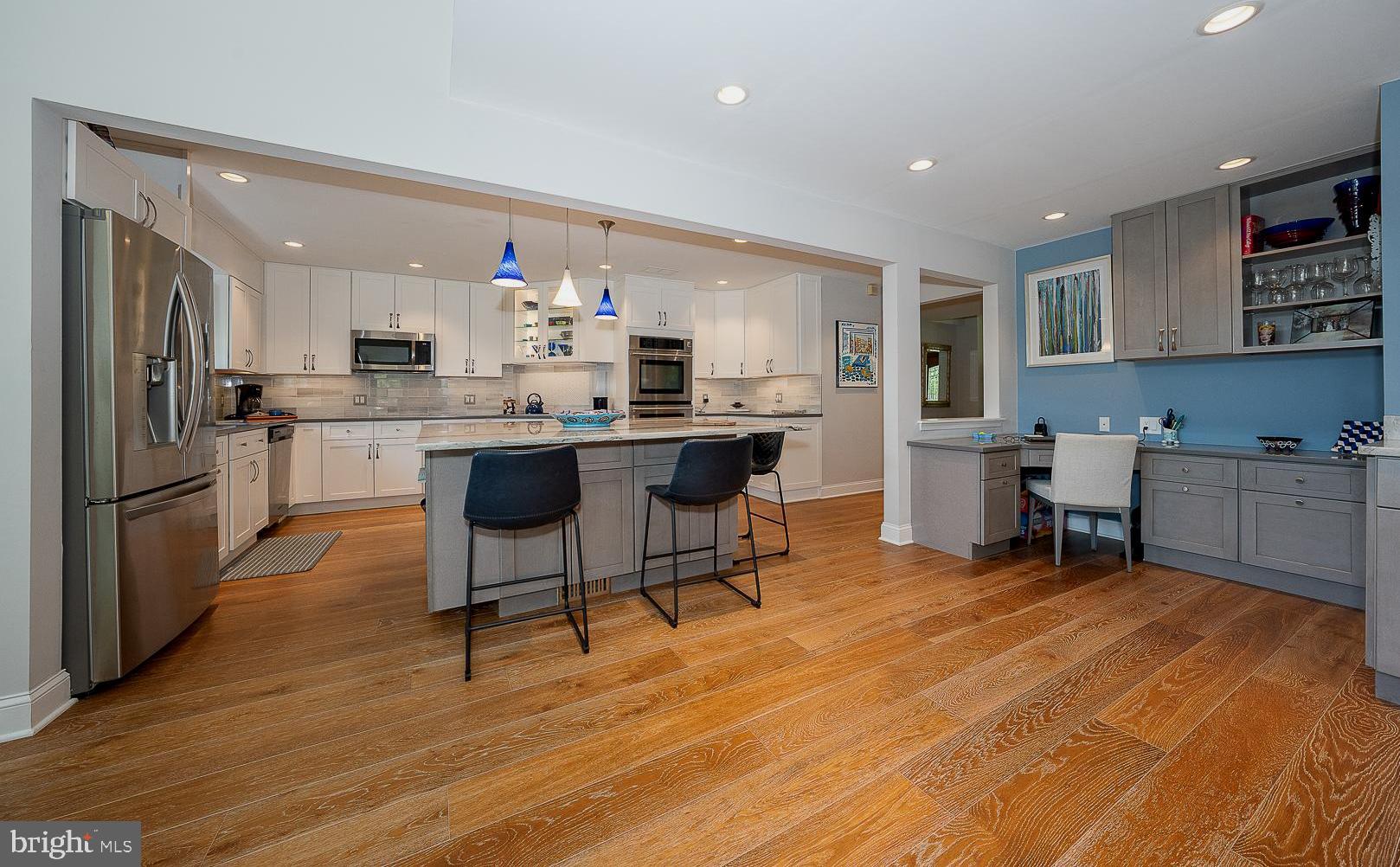 WYNNEWOOD - Residential