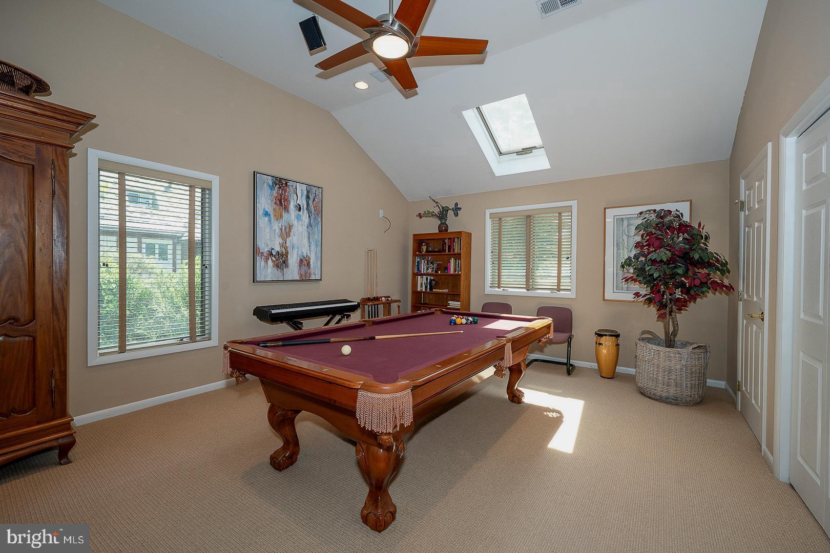 WYNNEWOOD - Residential