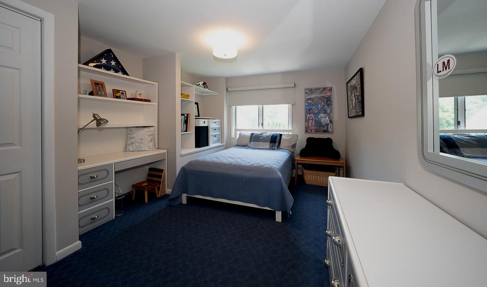 WYNNEWOOD - Residential