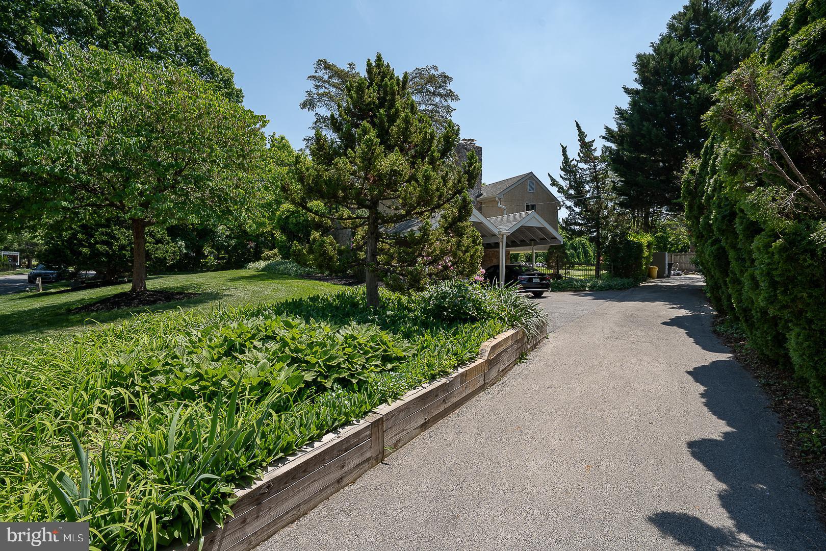 WYNNEWOOD - Residential