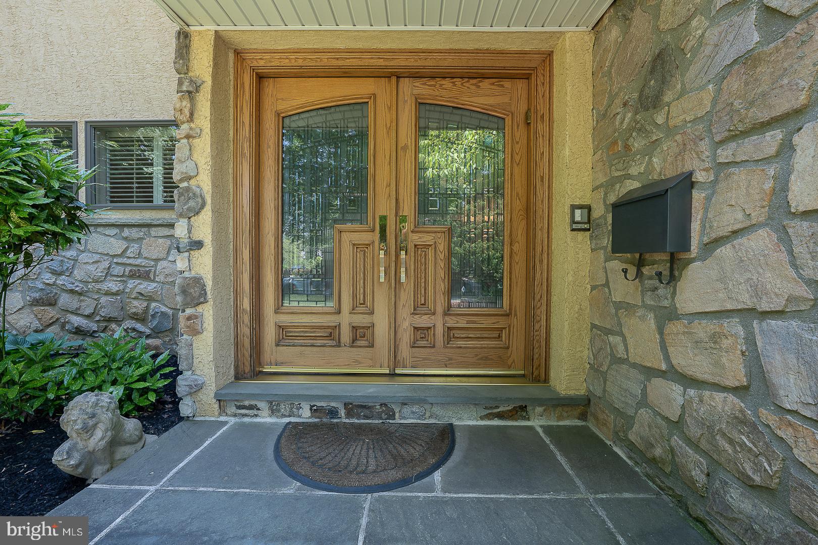 WYNNEWOOD - Residential