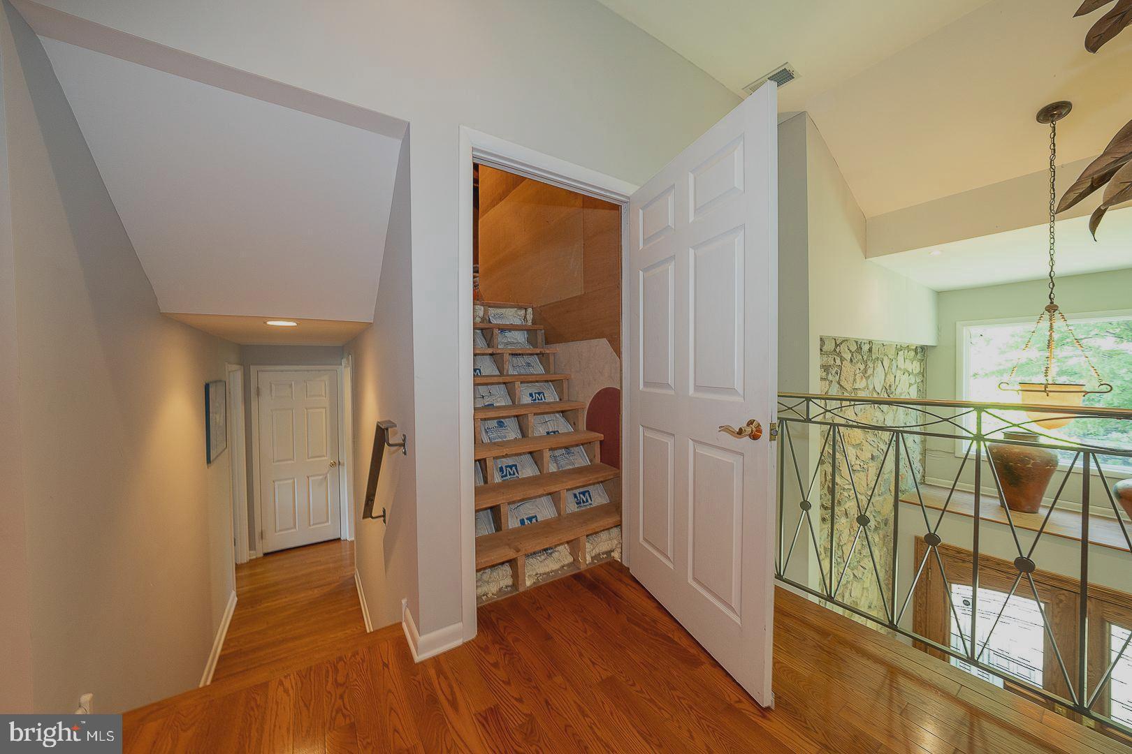 WYNNEWOOD - Residential