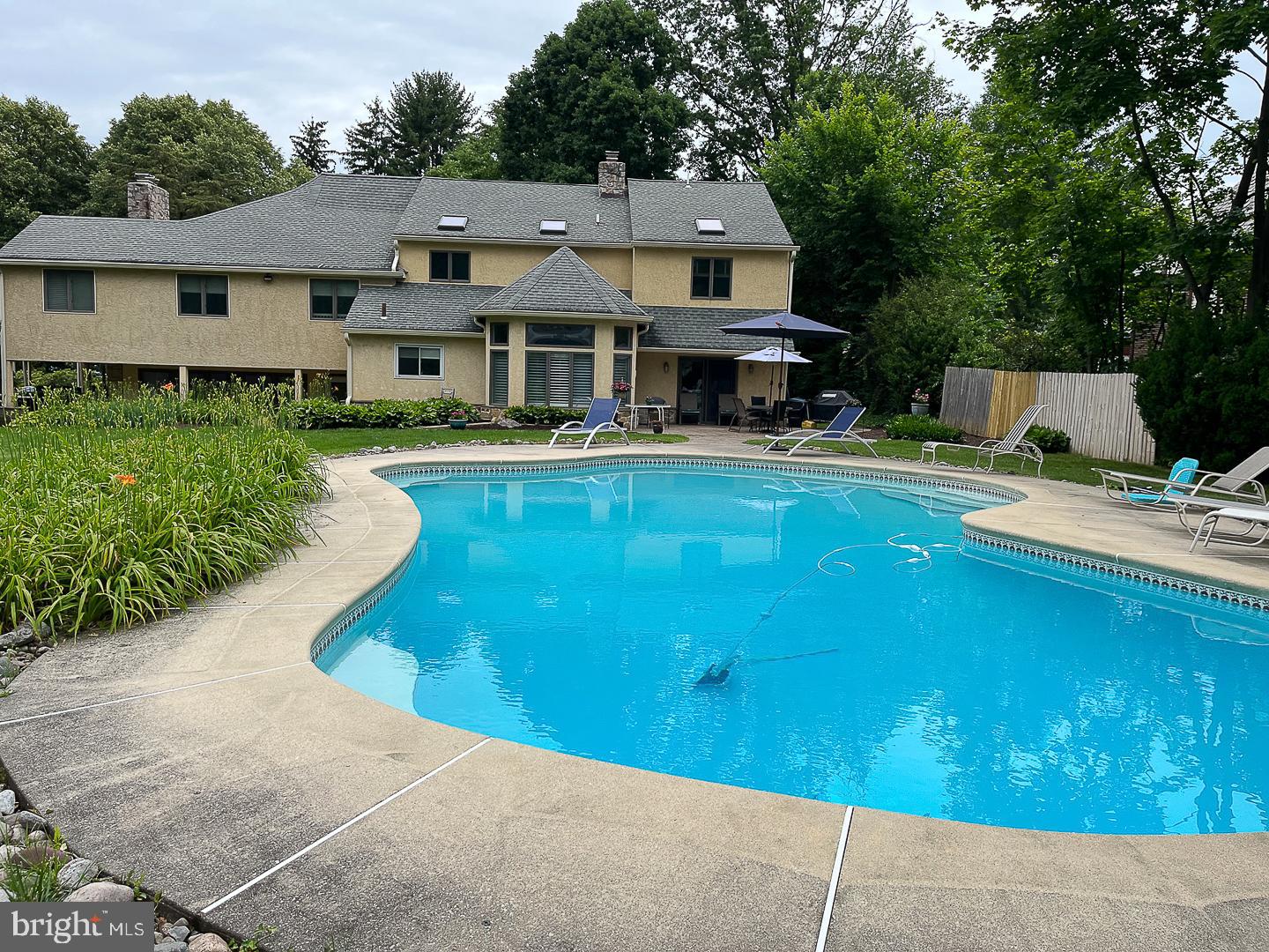 WYNNEWOOD - Residential
