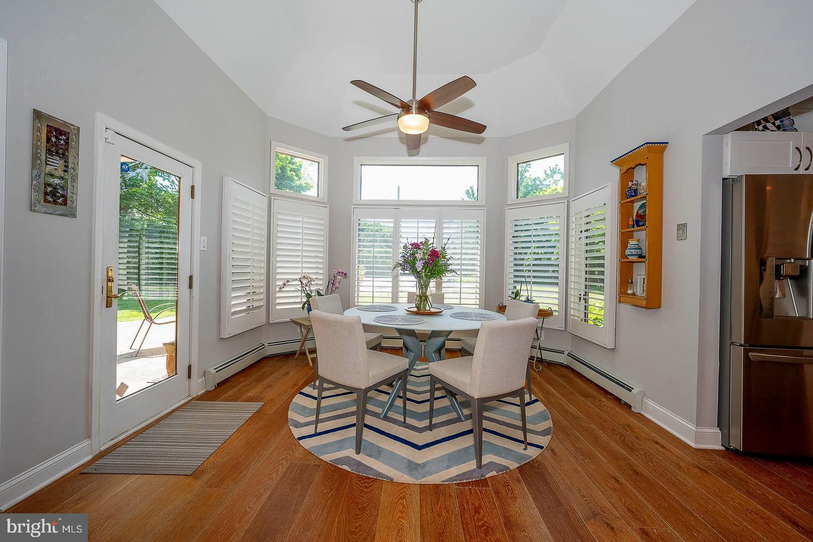 WYNNEWOOD - Residential