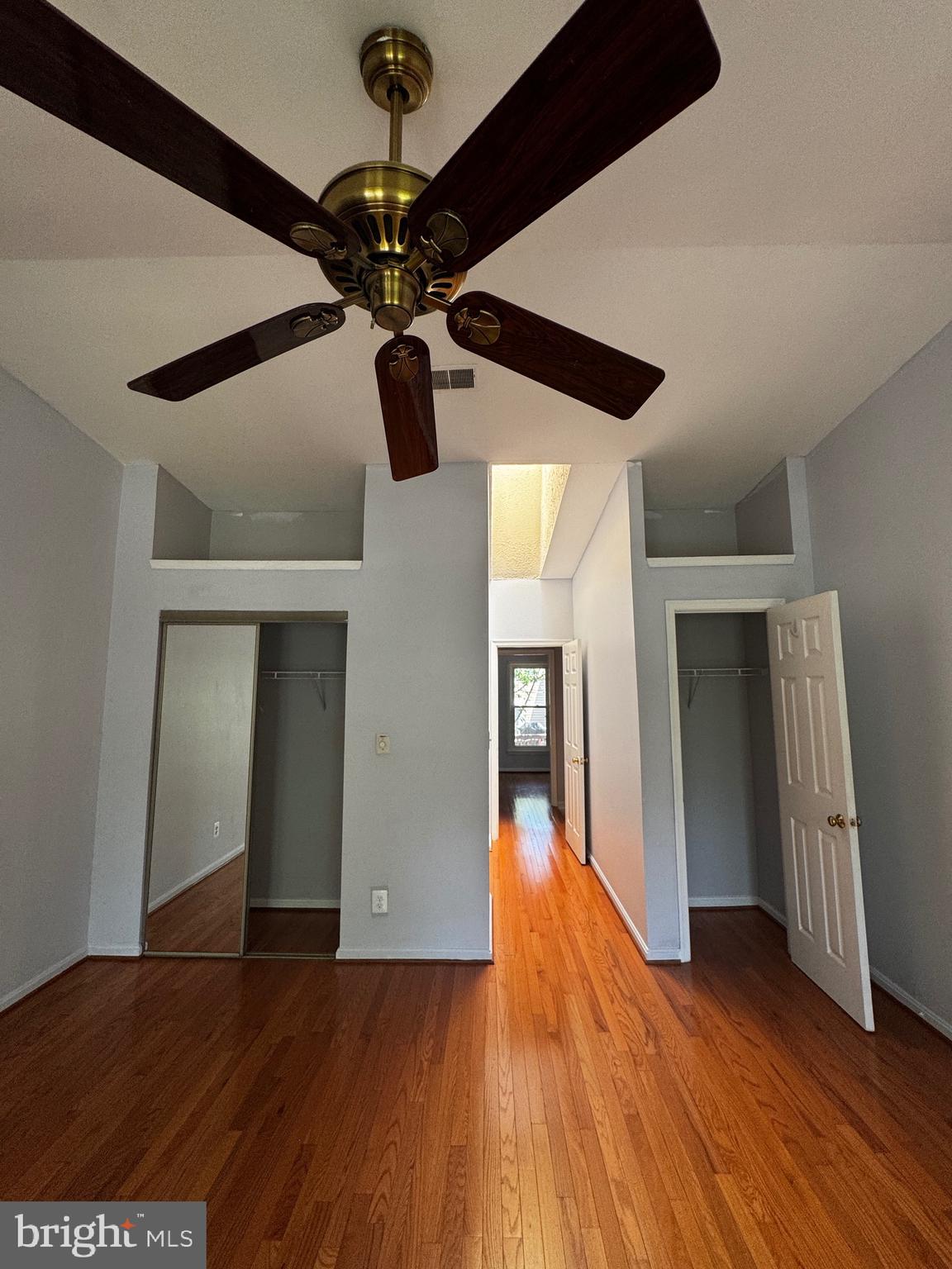 KINGSTOWNE - Residential Lease