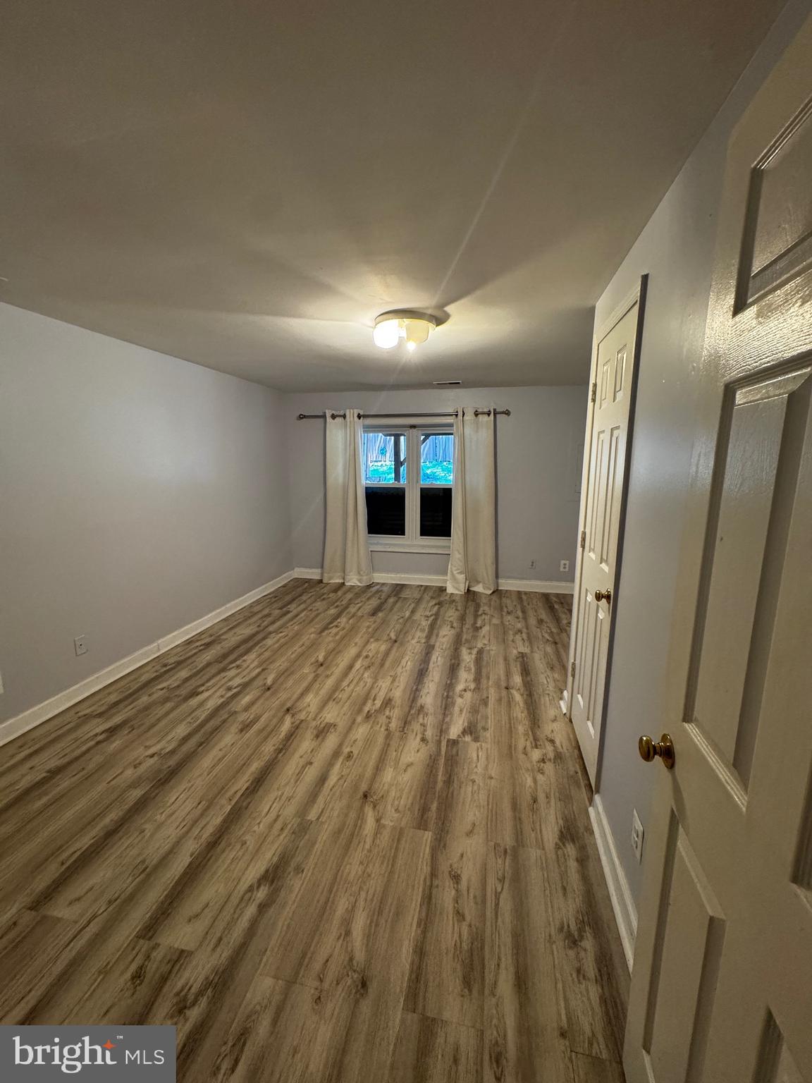 KINGSTOWNE - Residential Lease