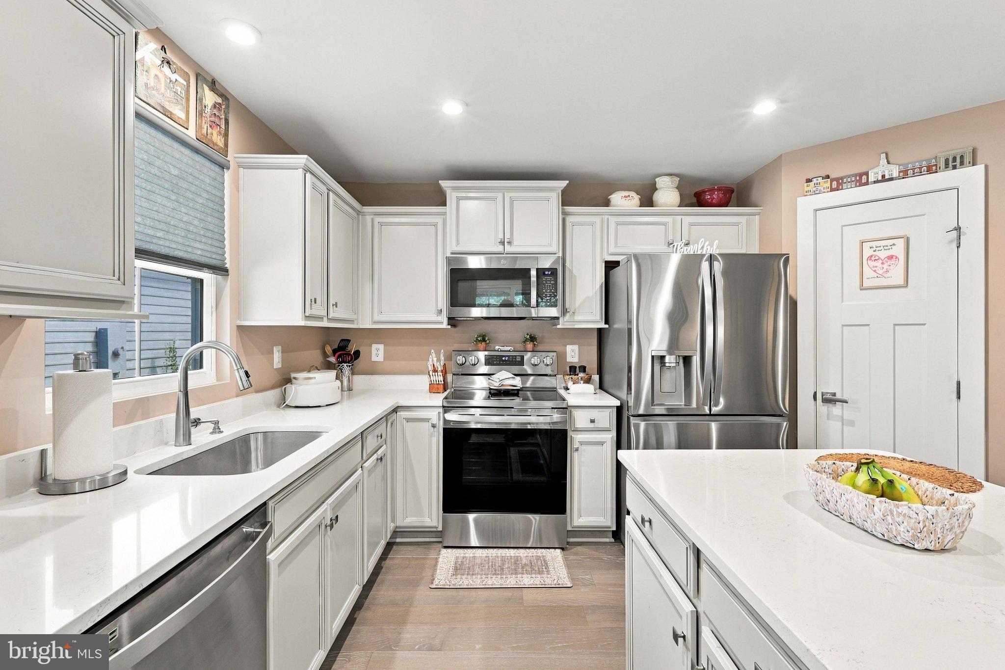 8934 PENRITH DRIVE