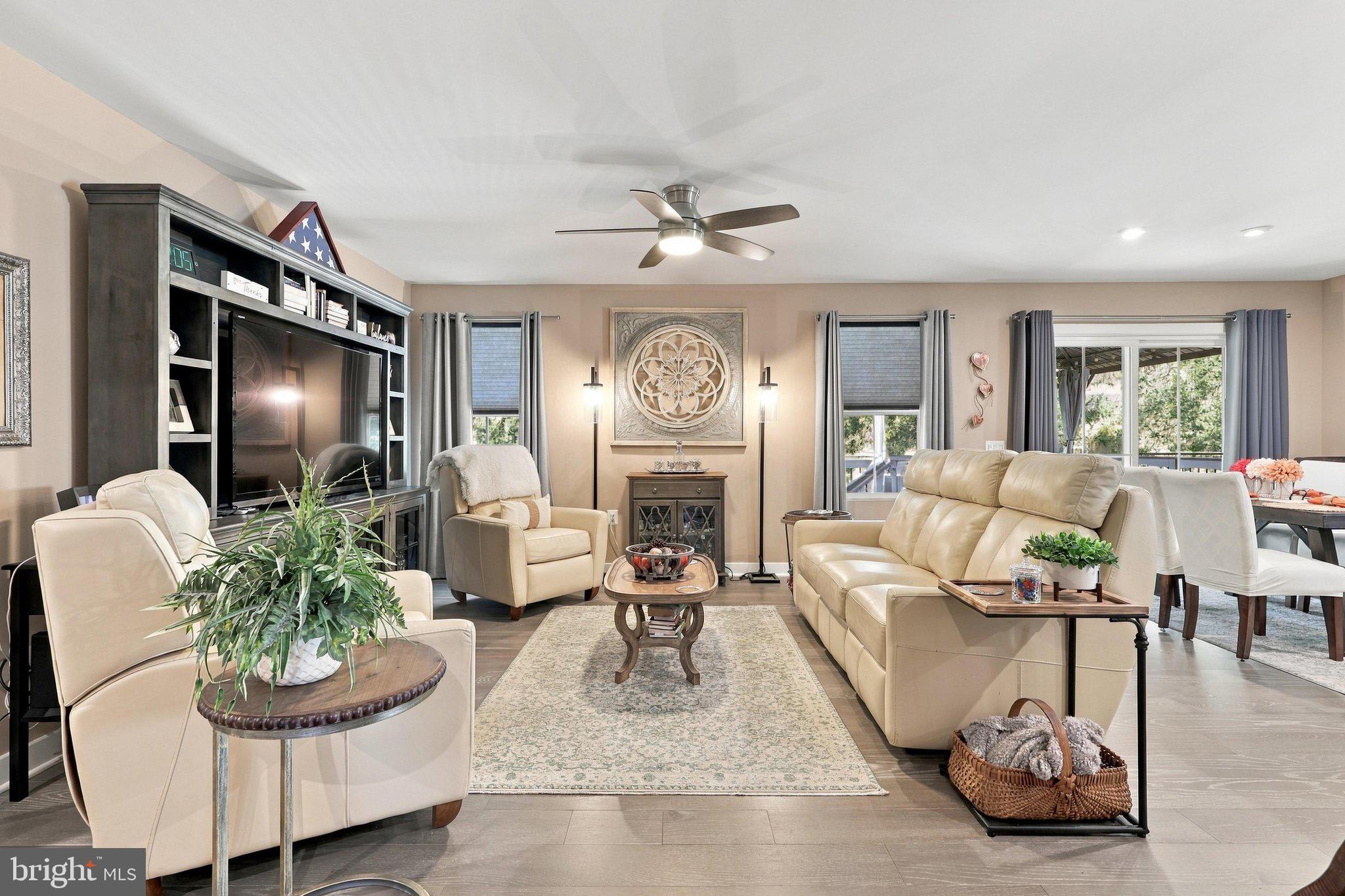 8934 PENRITH DRIVE