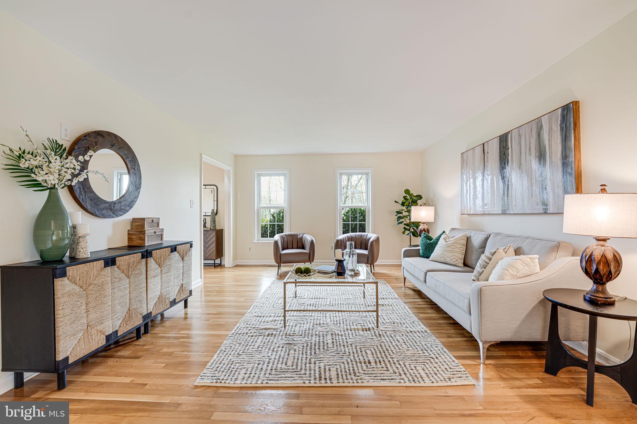 BROADLANDS - Residential