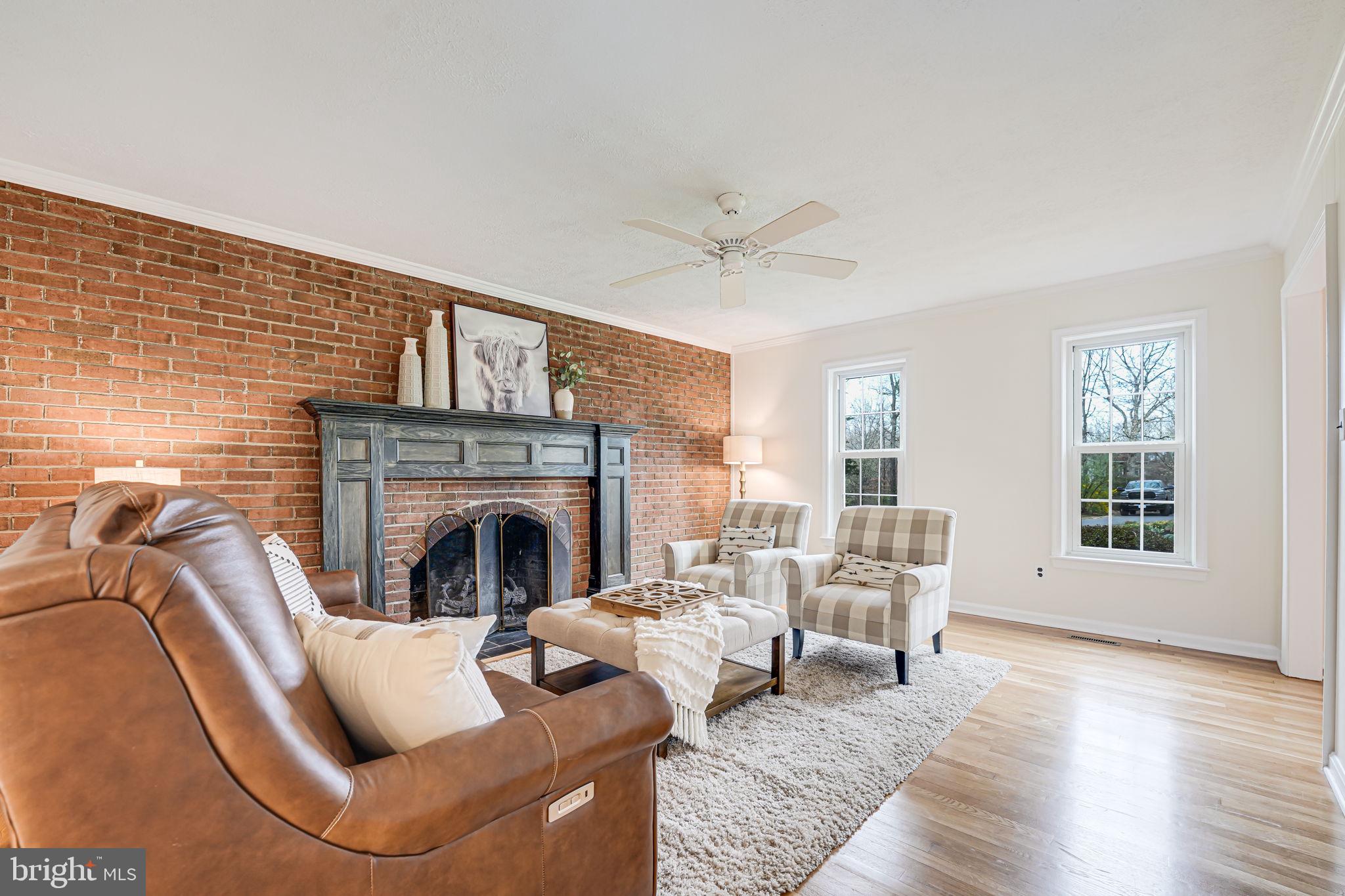 BROADLANDS - Residential