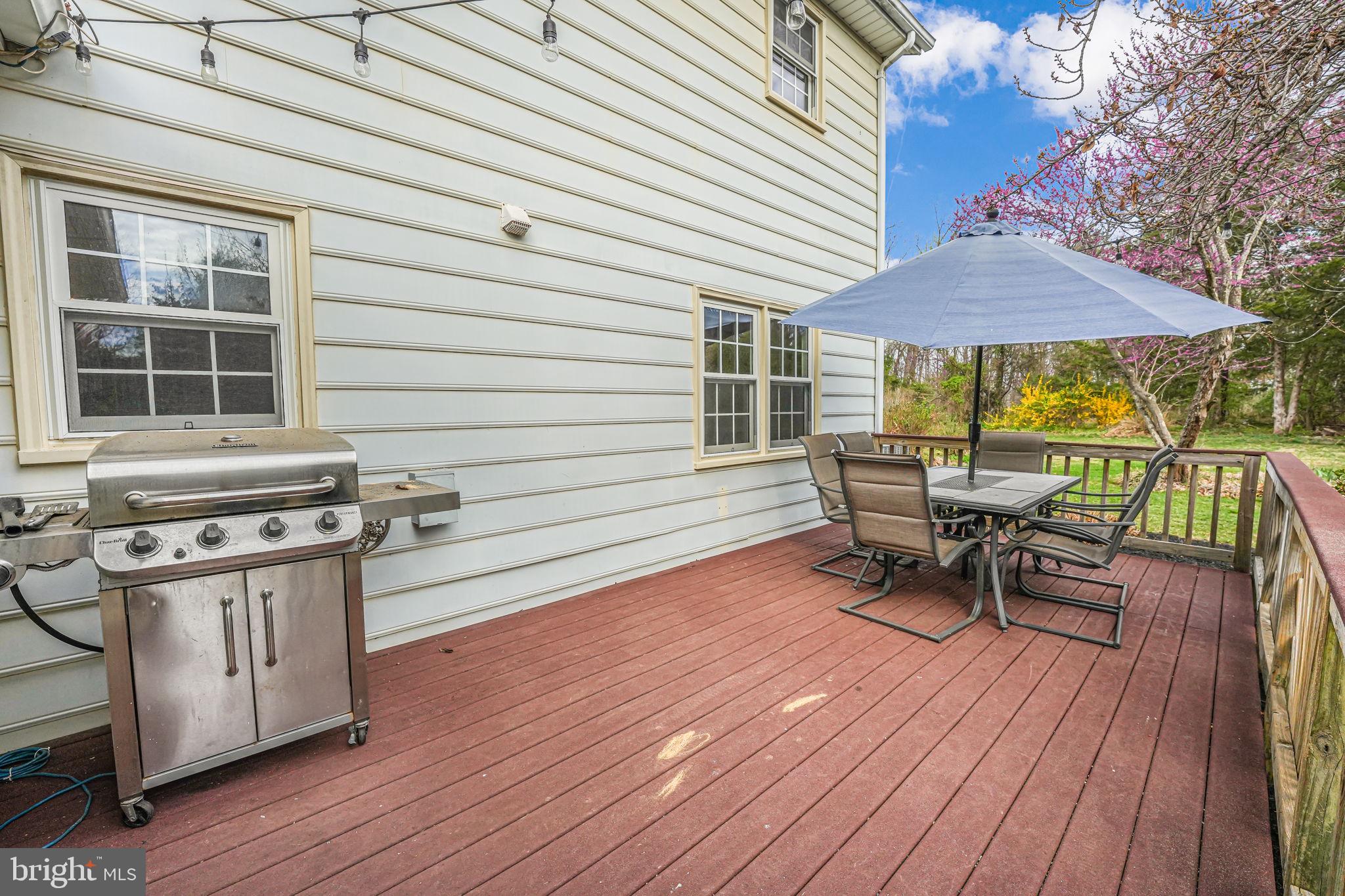 BROADLANDS - Residential