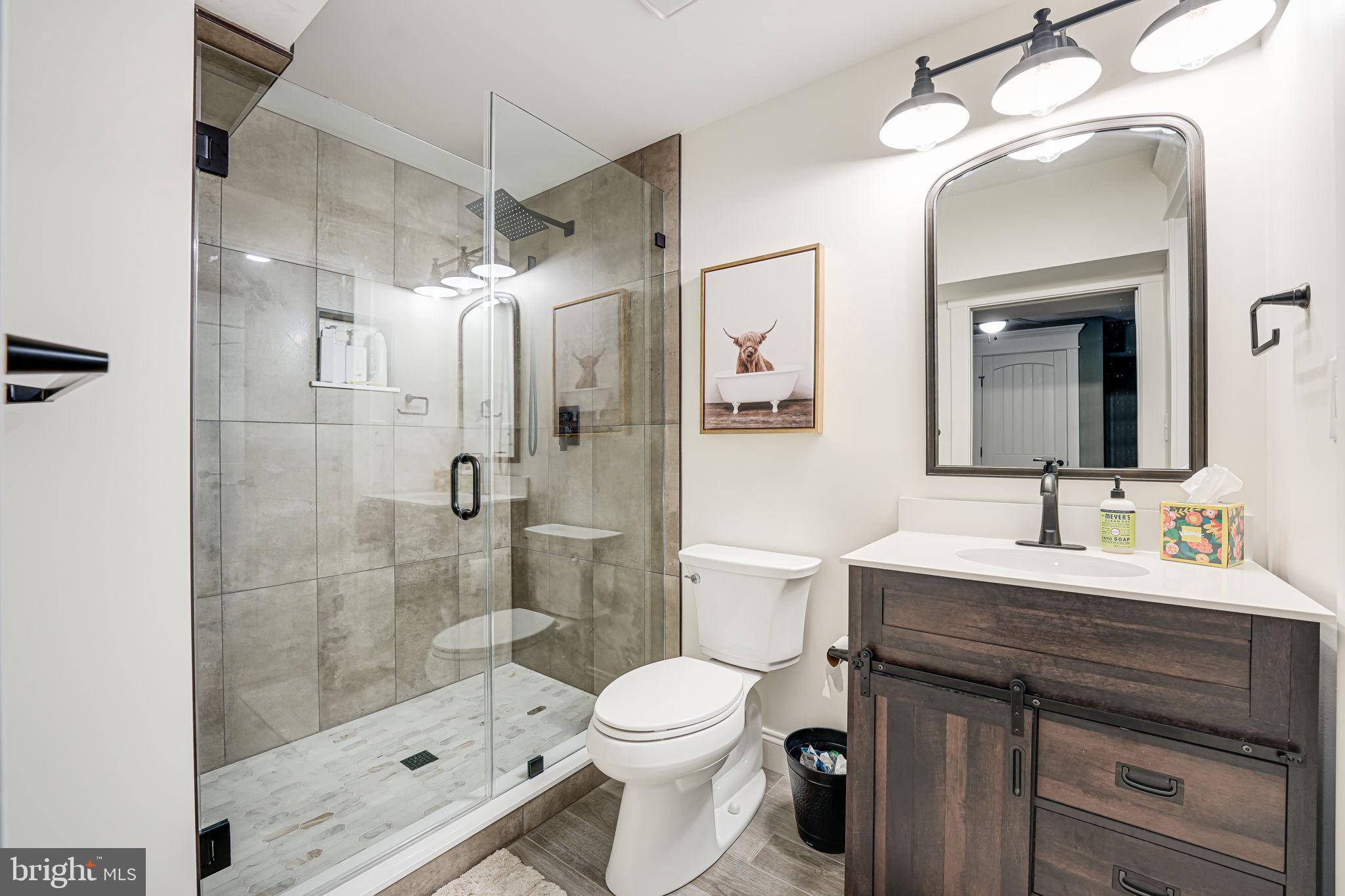 BROADLANDS - Residential