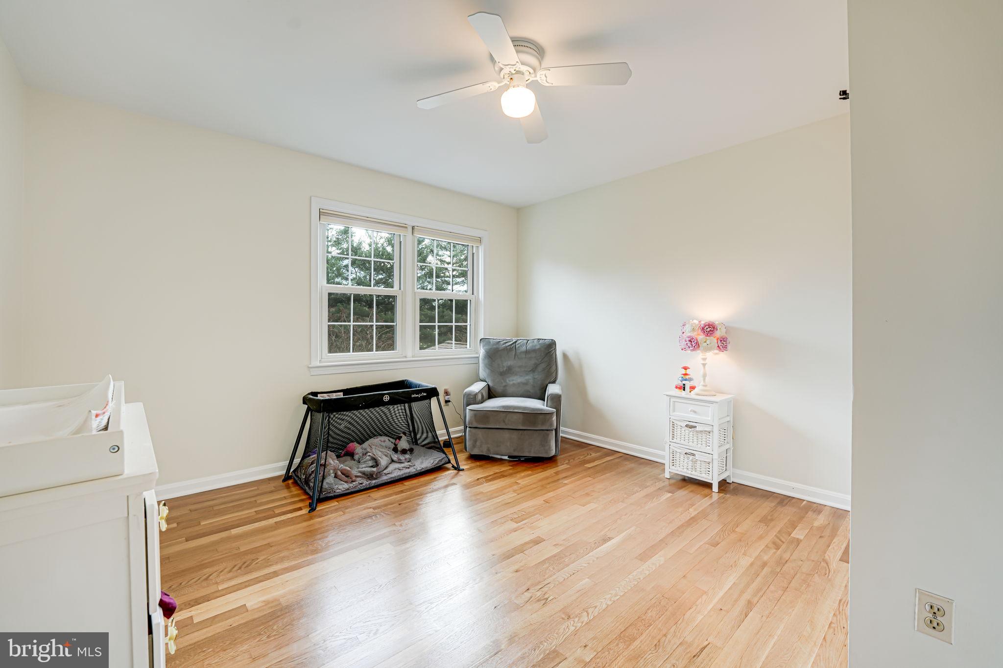 BROADLANDS - Residential