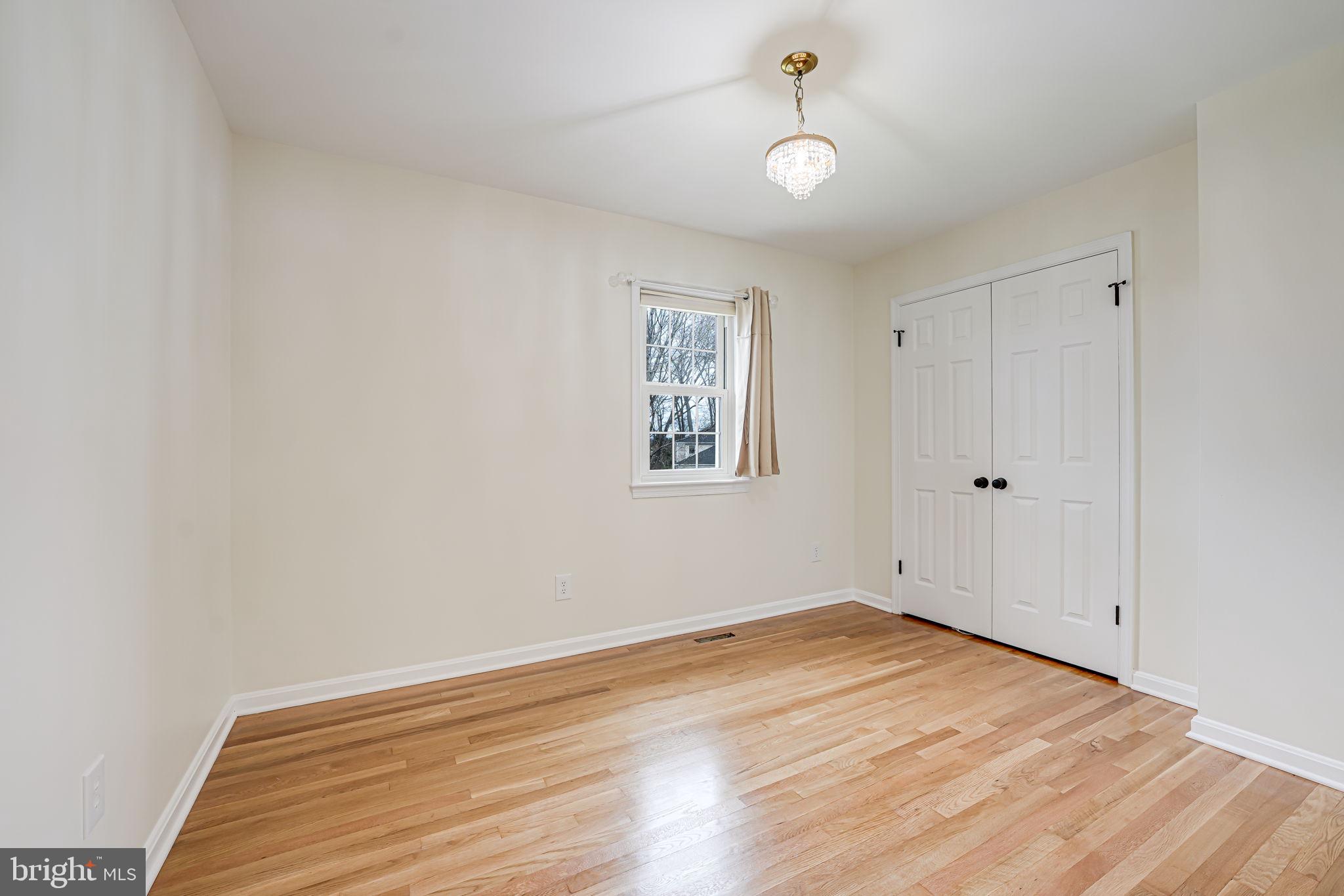 BROADLANDS - Residential