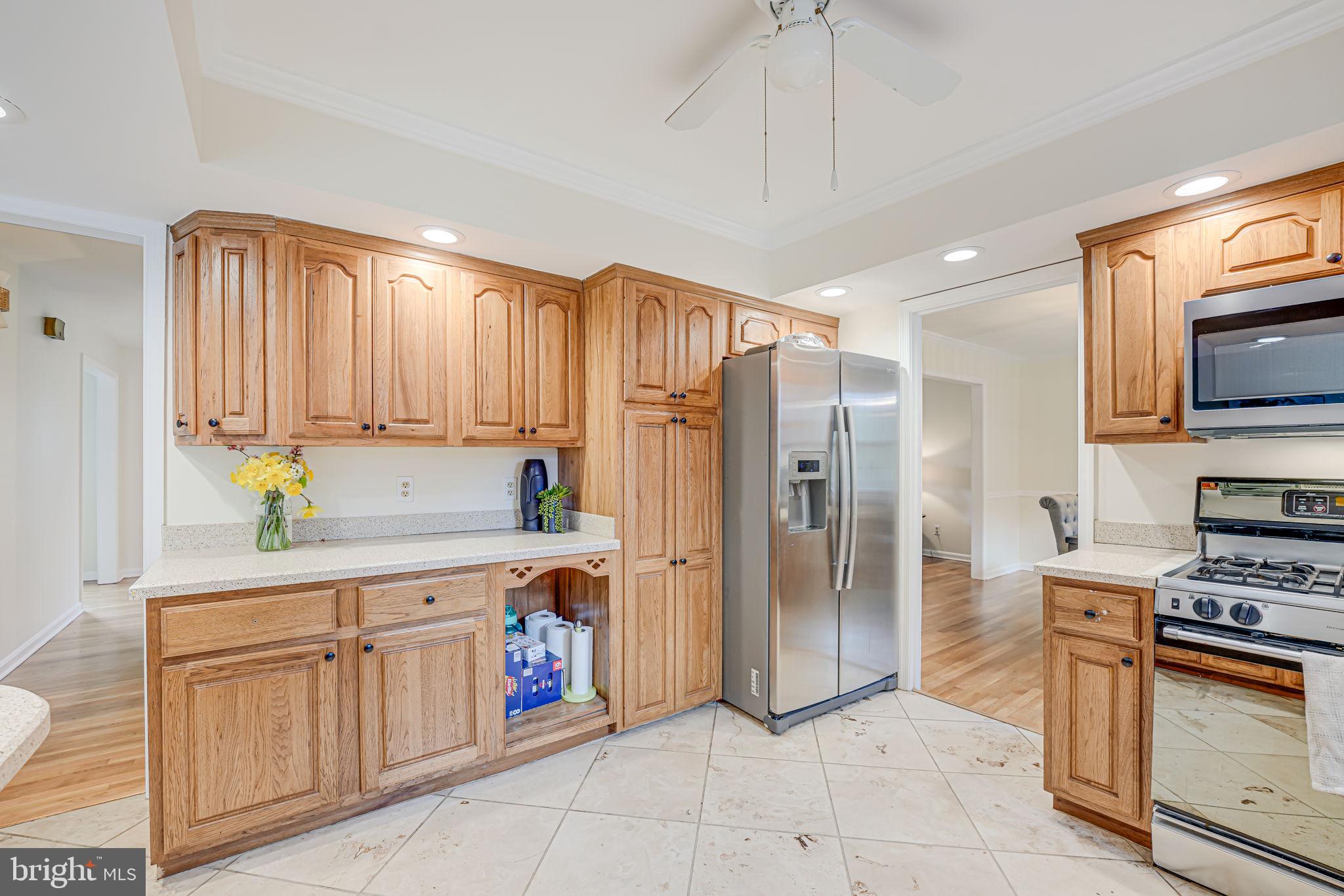 BROADLANDS - Residential