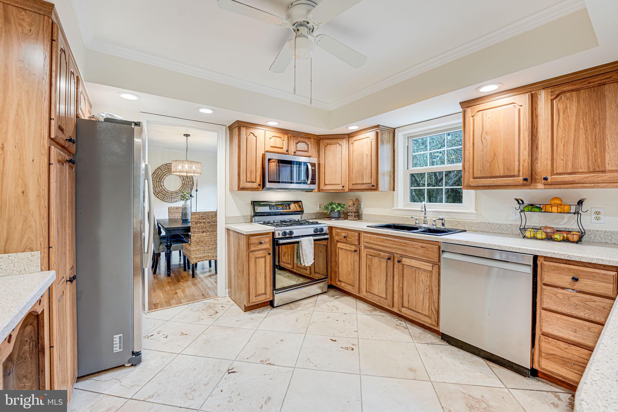 BROADLANDS - Residential